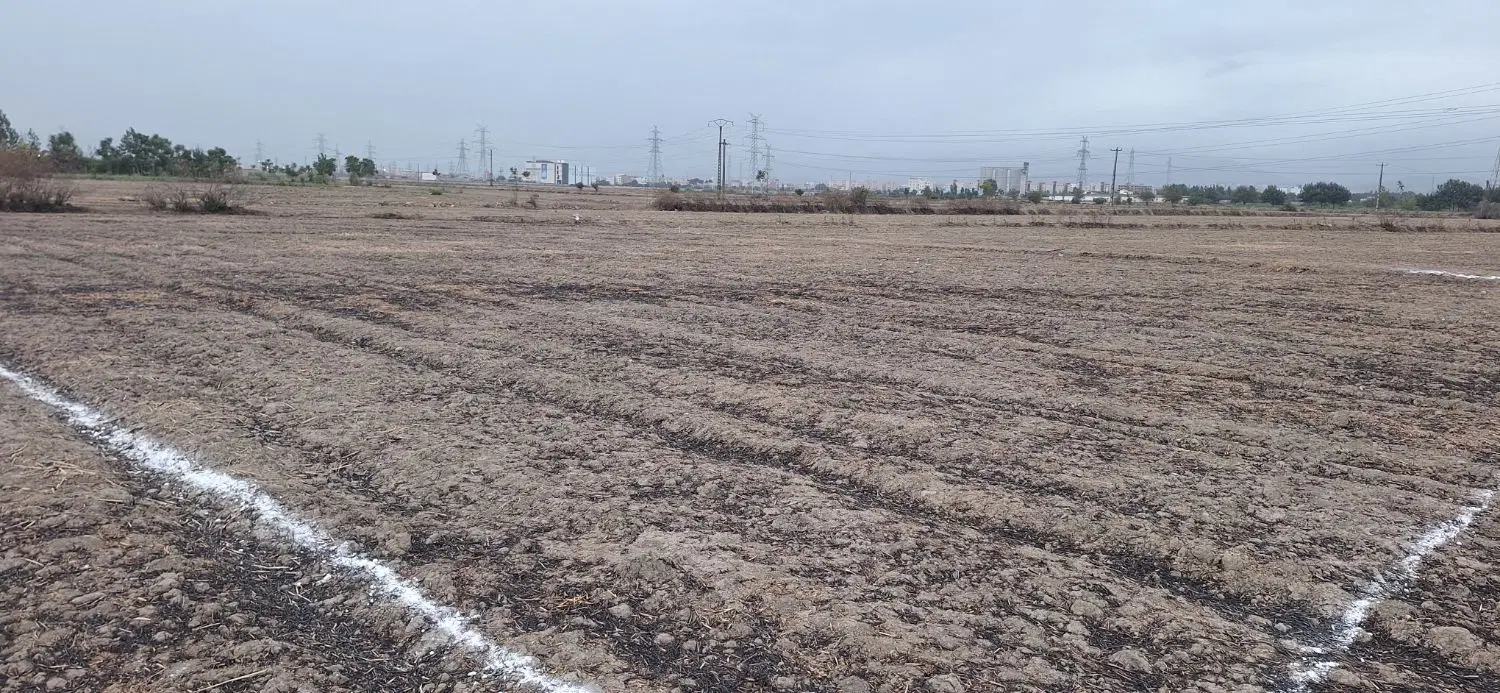 زمین باغی در روستای کریم آباد۱۱۰۰متر