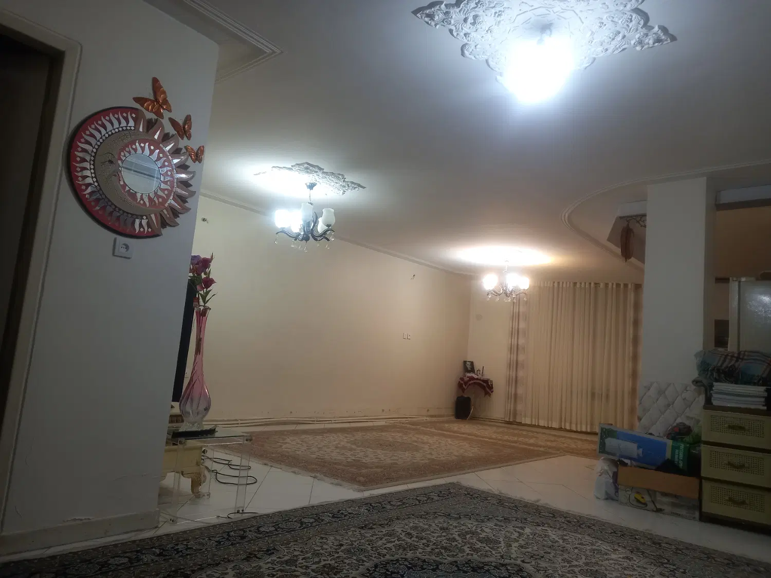 آپارتمان ۱۲۰ متری تک برگ