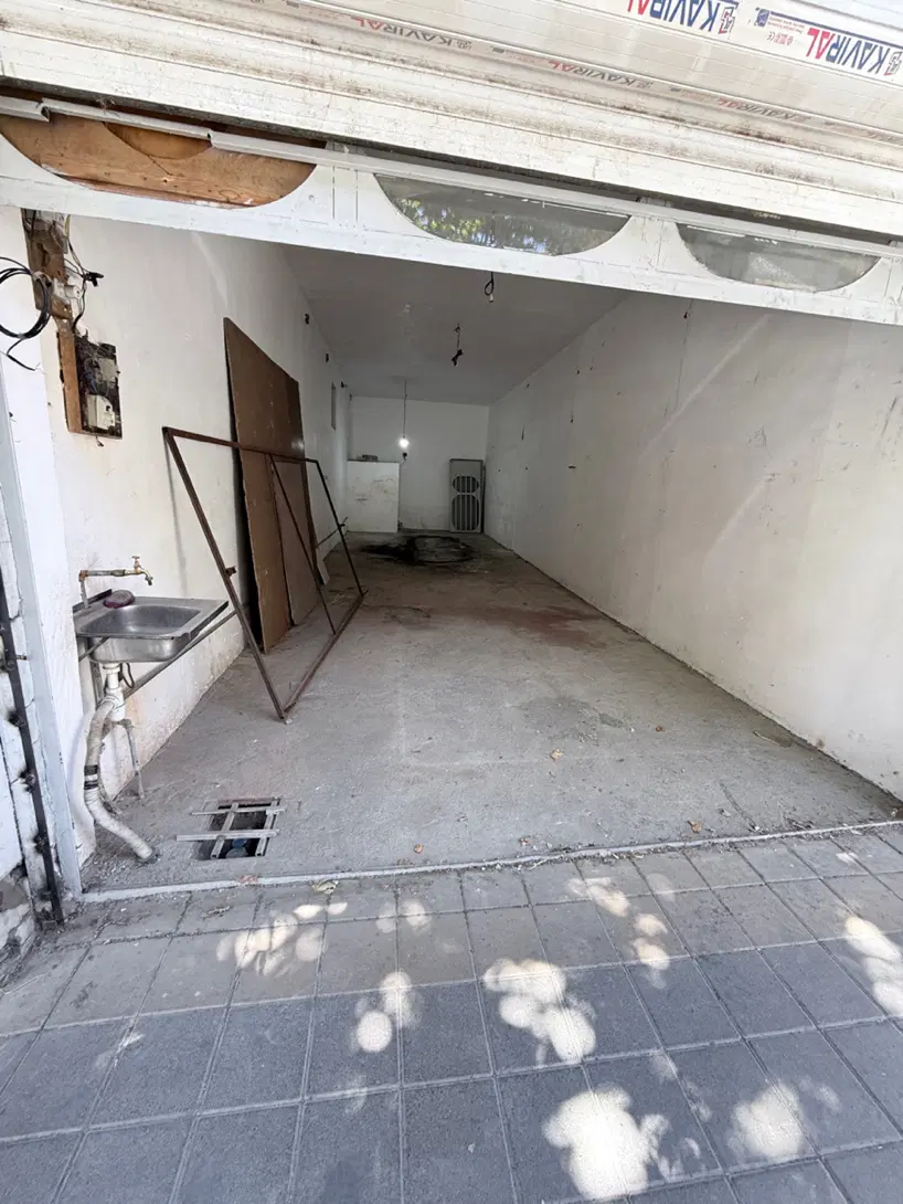 ۶۰ متر مغازه انباری کارگاه