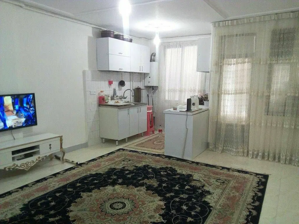 58متری_ روبه نما _طبقه 1_پارکینگ دار_
