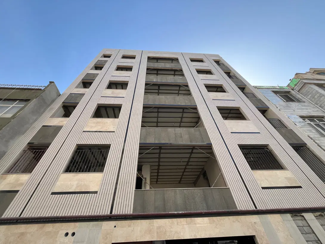 اپارتمان ۹۰متری ۲خوابه