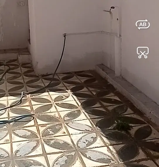اجاره منزل حیاط دار انجیره