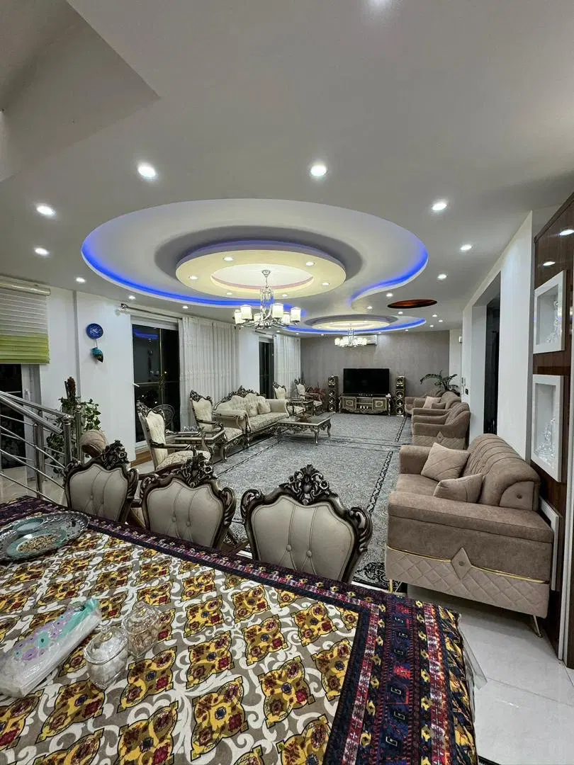 اجاره ۱۰۰ متری طبقه اول