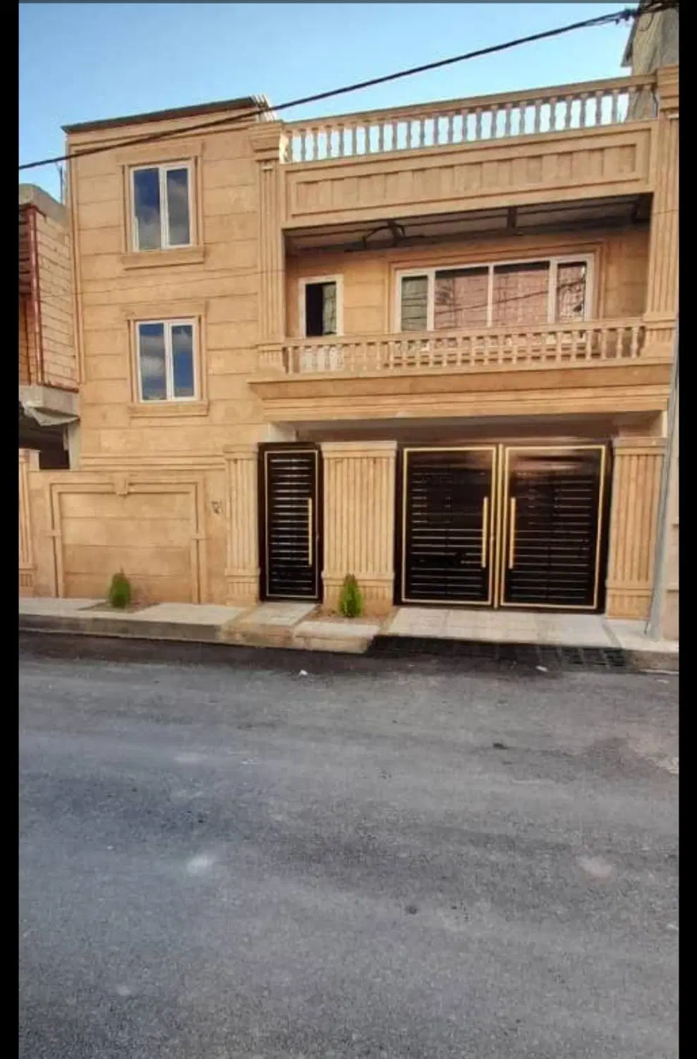 رهن یارهن واجاره ویلایی ۳ خواب بلوارقرنی
