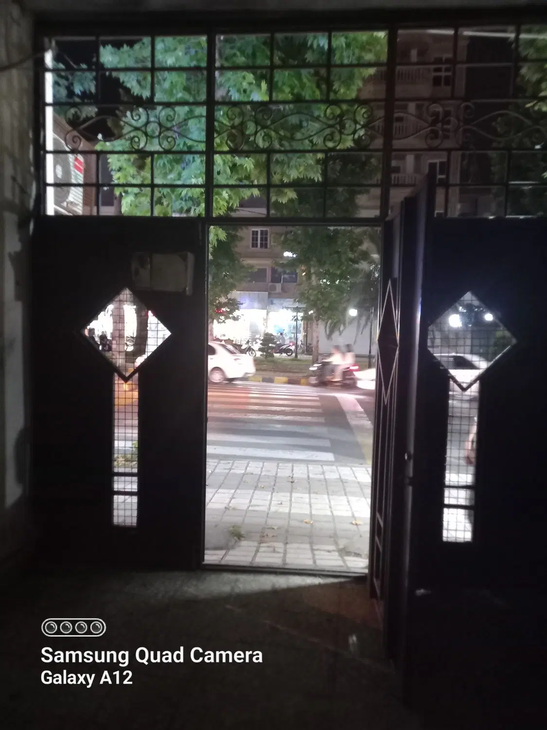 اجاره آپارتمان ۶۰ متری دو خواب در جانبازان