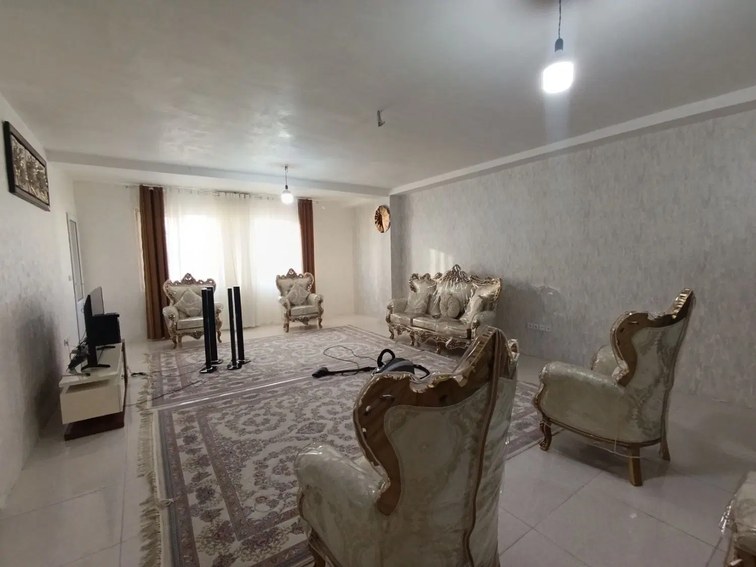 آپارتمان ایستگاه ۸کارمندان