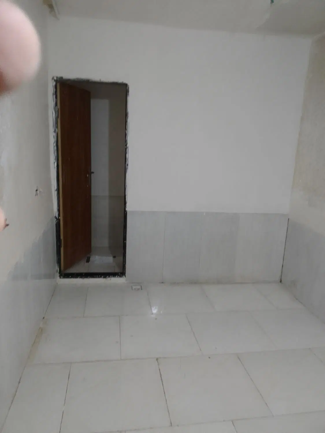 مغازه ۱۵متری غلامی ۶