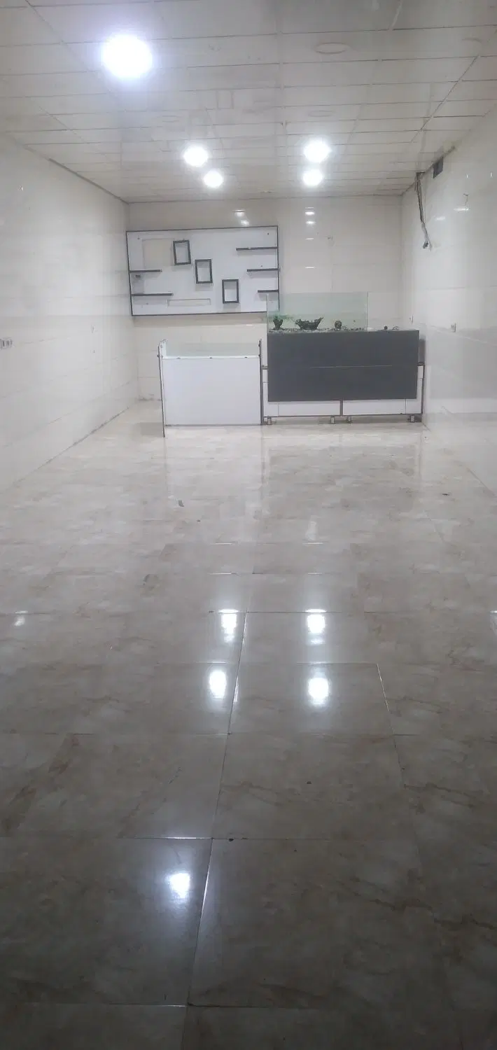 مغازه ۵۵ متری