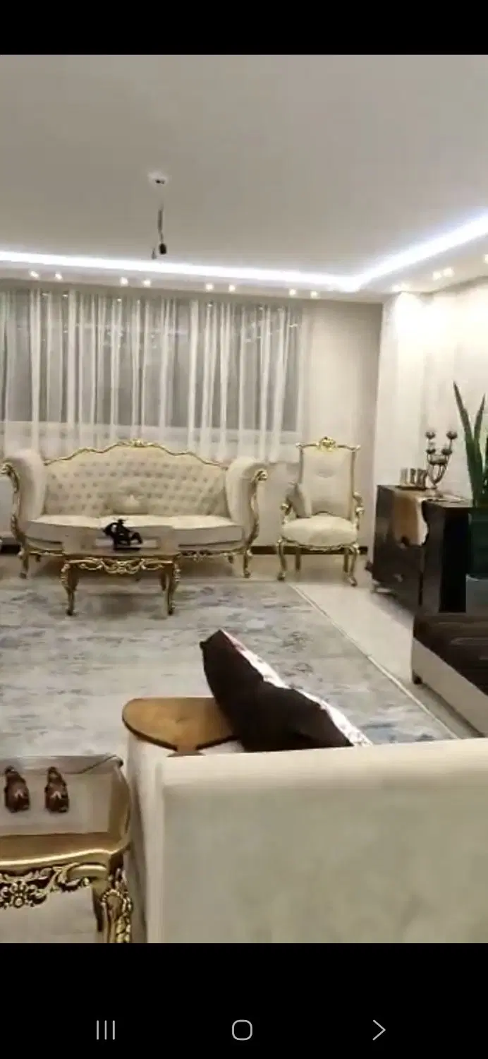 اجاره واحد ۱۰۰ متری بهارستان