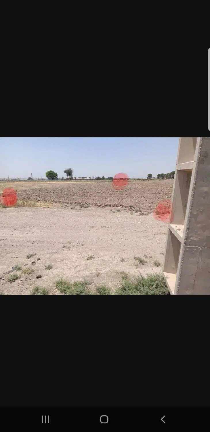 زمین ۱۰۰۰ متر