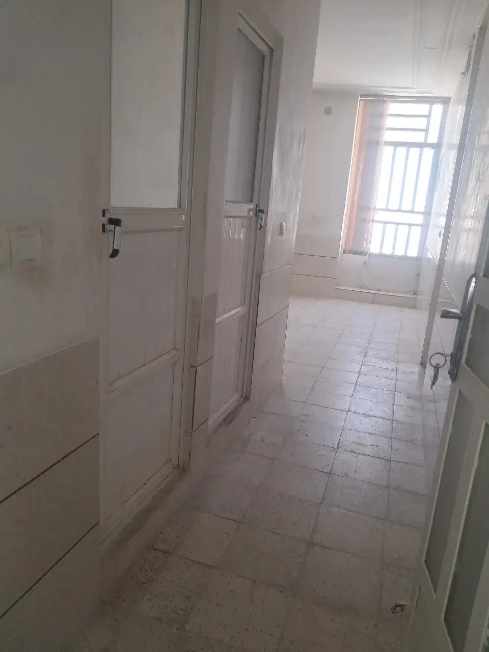 خانه اجاره ای طبقه دوم