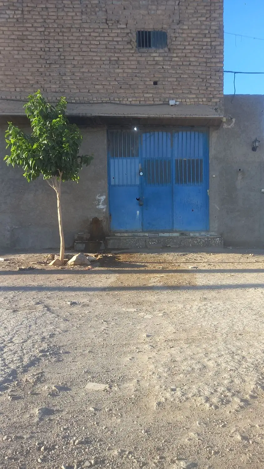اجاره گارگاه مسقف۱۹۵ متر
