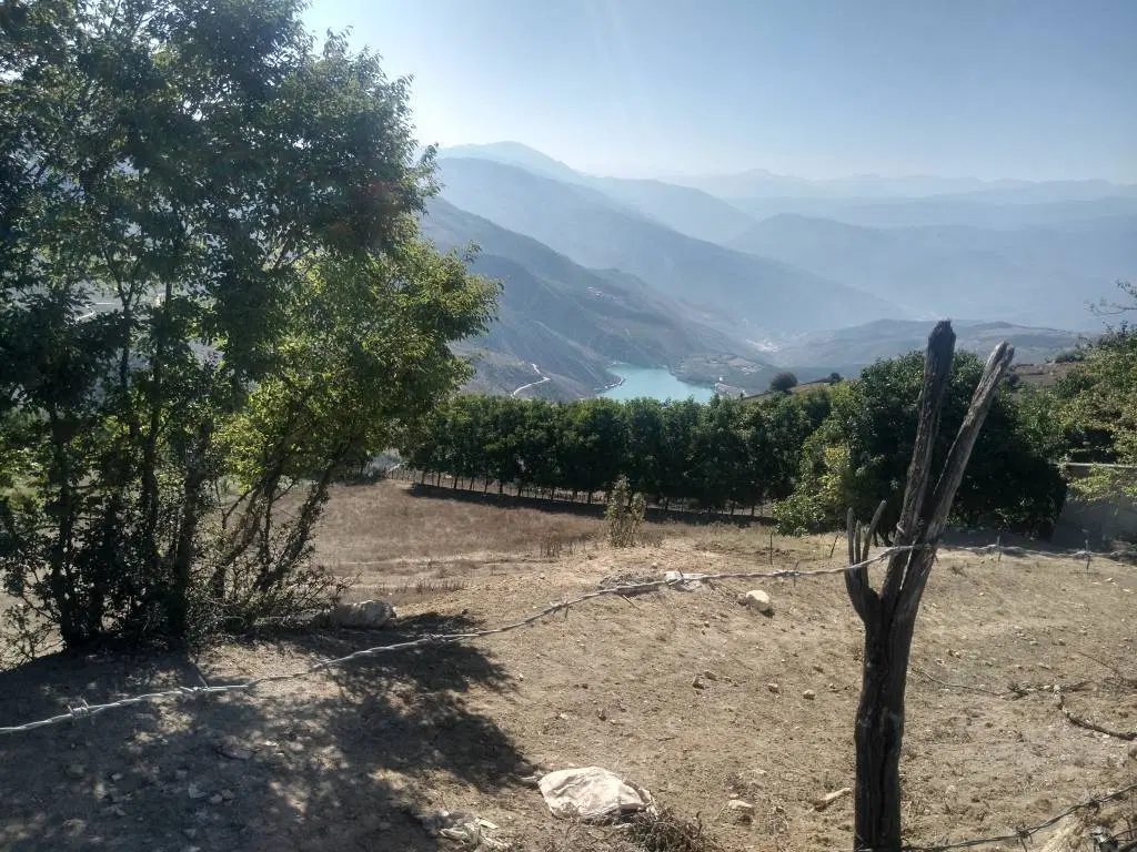 ‌کلاردشت ۵۰۰ متر زمین