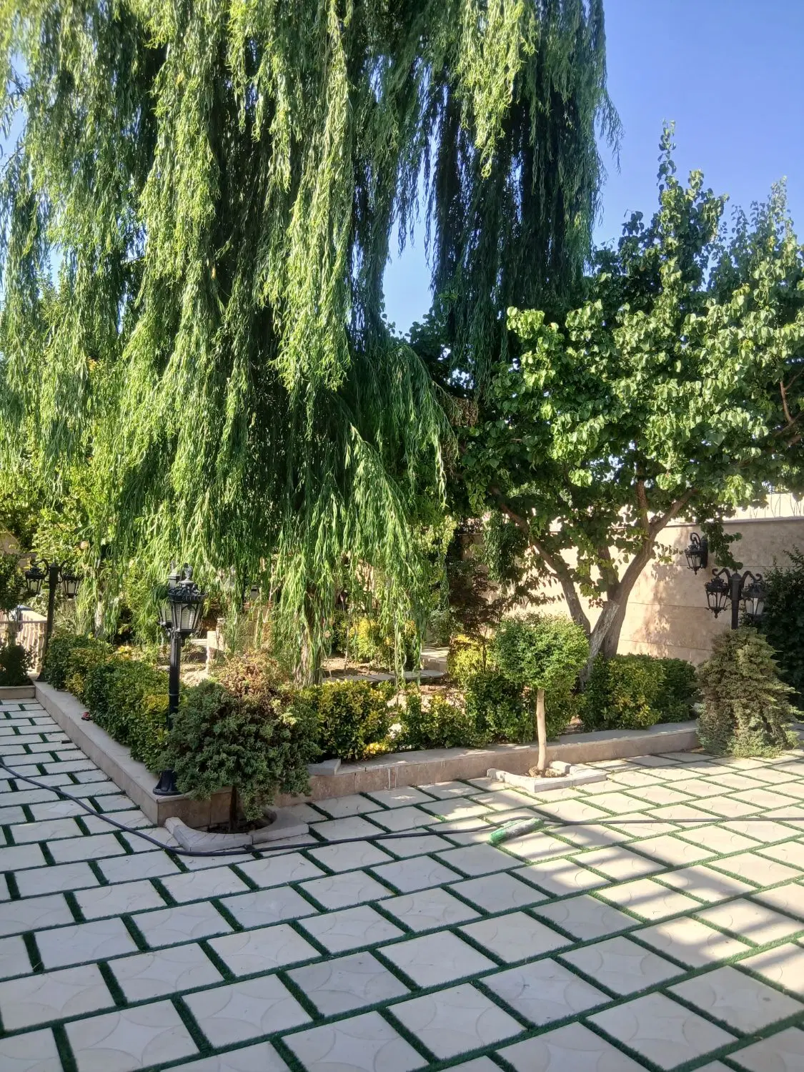 ۵۵۰متر باغ ویلا سند تک برگ کردزار شهریار