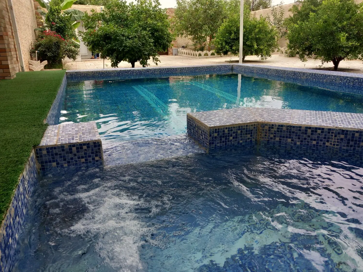 ویلا 500متری بنجعفر با وسایل کامل