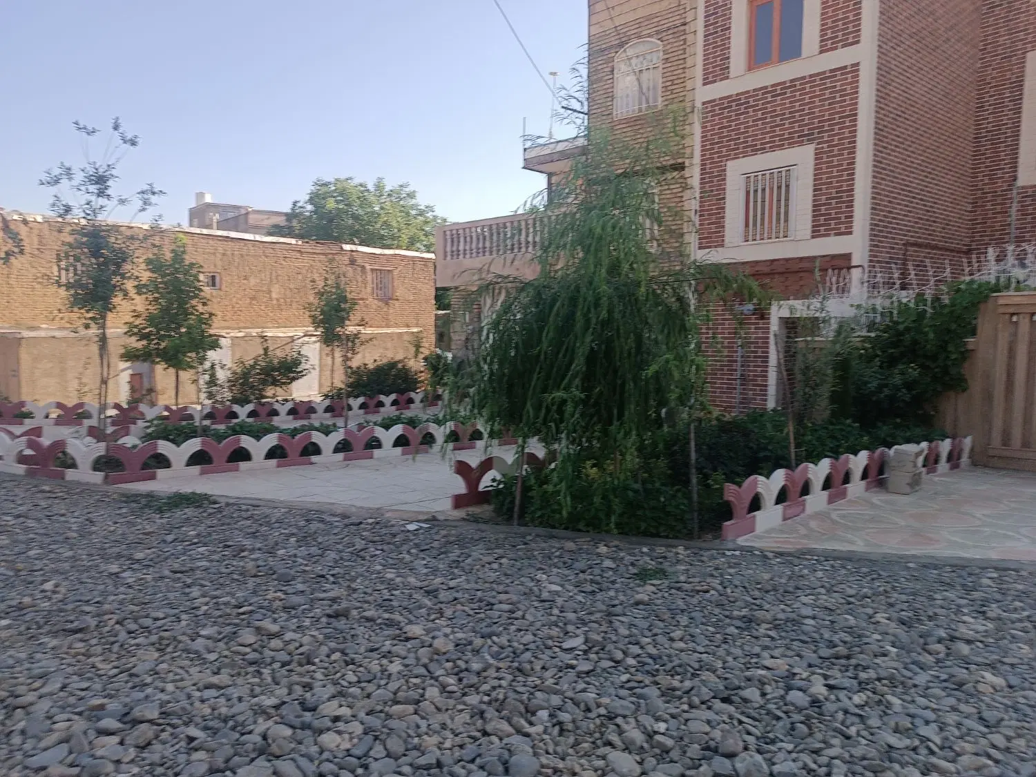 دو واحد روستا سیستانه.سد خرمرود