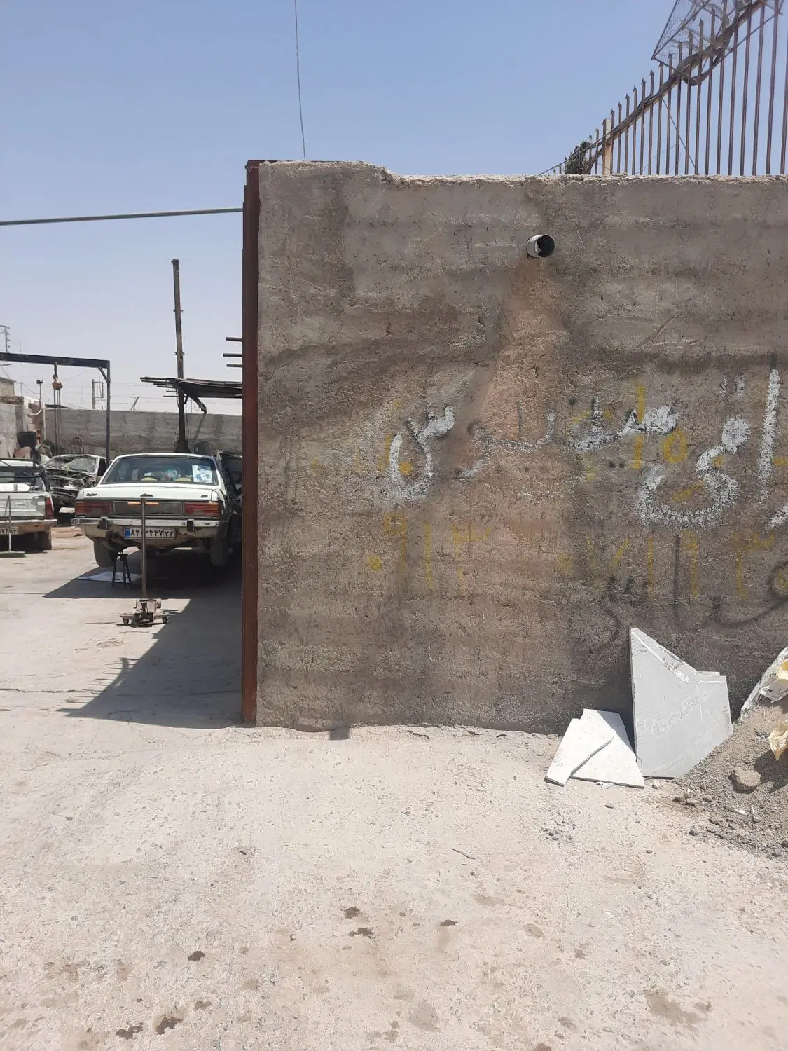 کارگاه ۲۲۰متری کوچه شمس