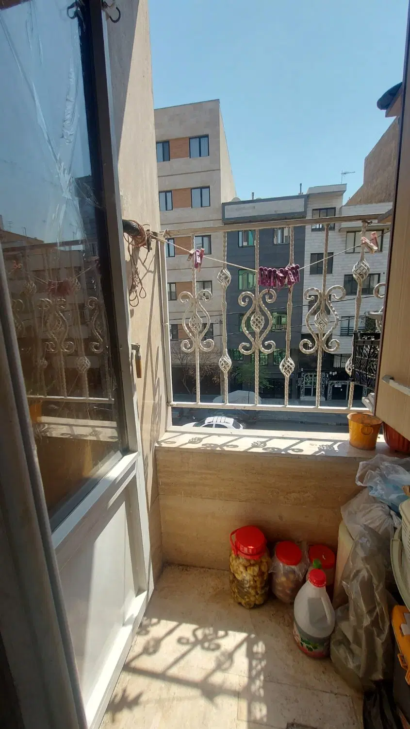 ۷۲متر،فروش فوری ،دوخواب،خوش نقشه،نبردشمالی