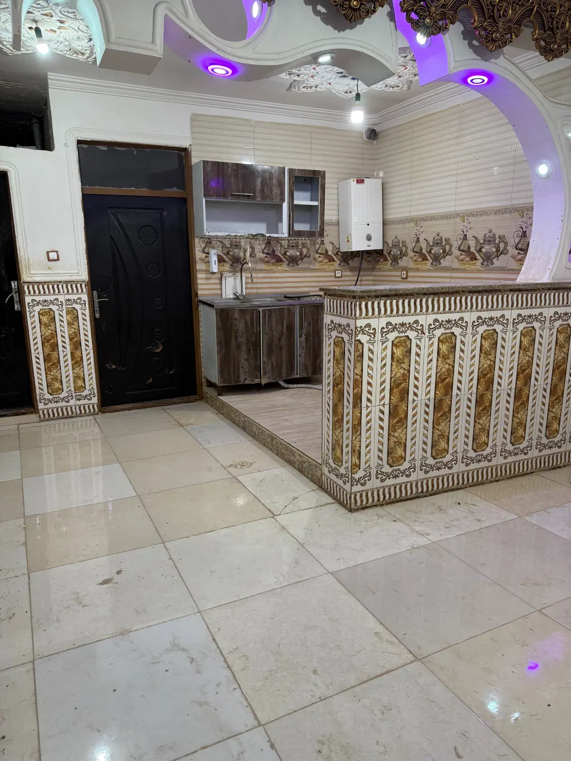 خونه اجاره ای دوطبقه