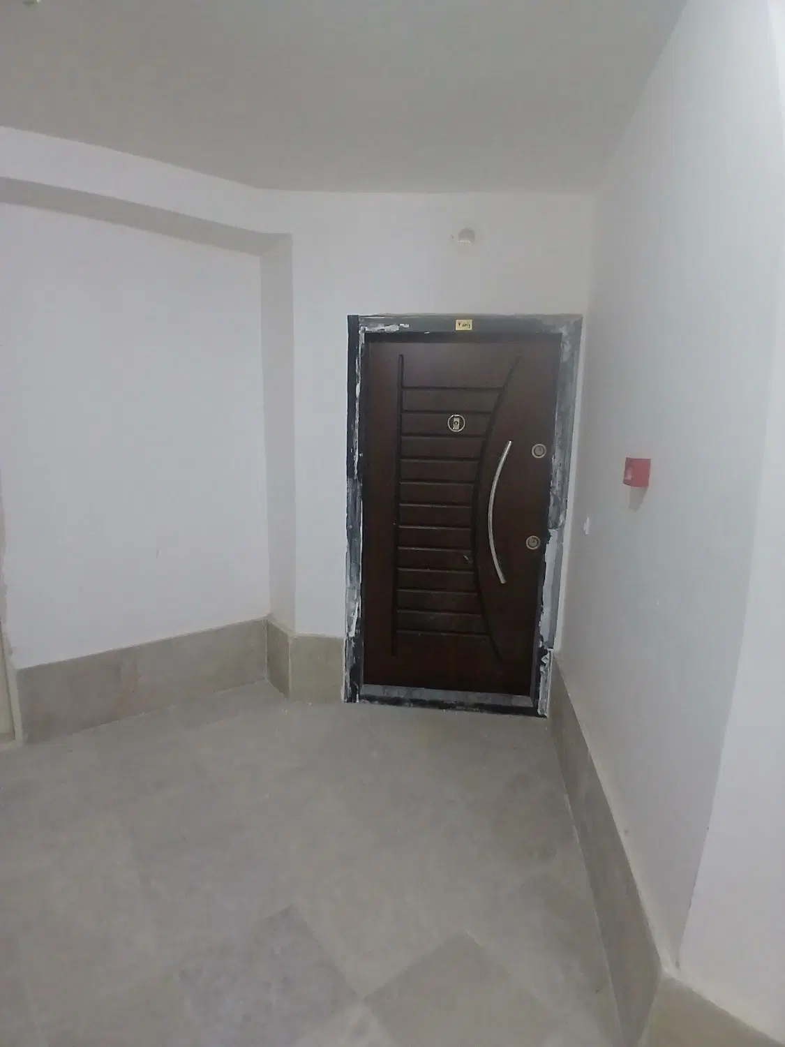 آپارتمان دو خوابه