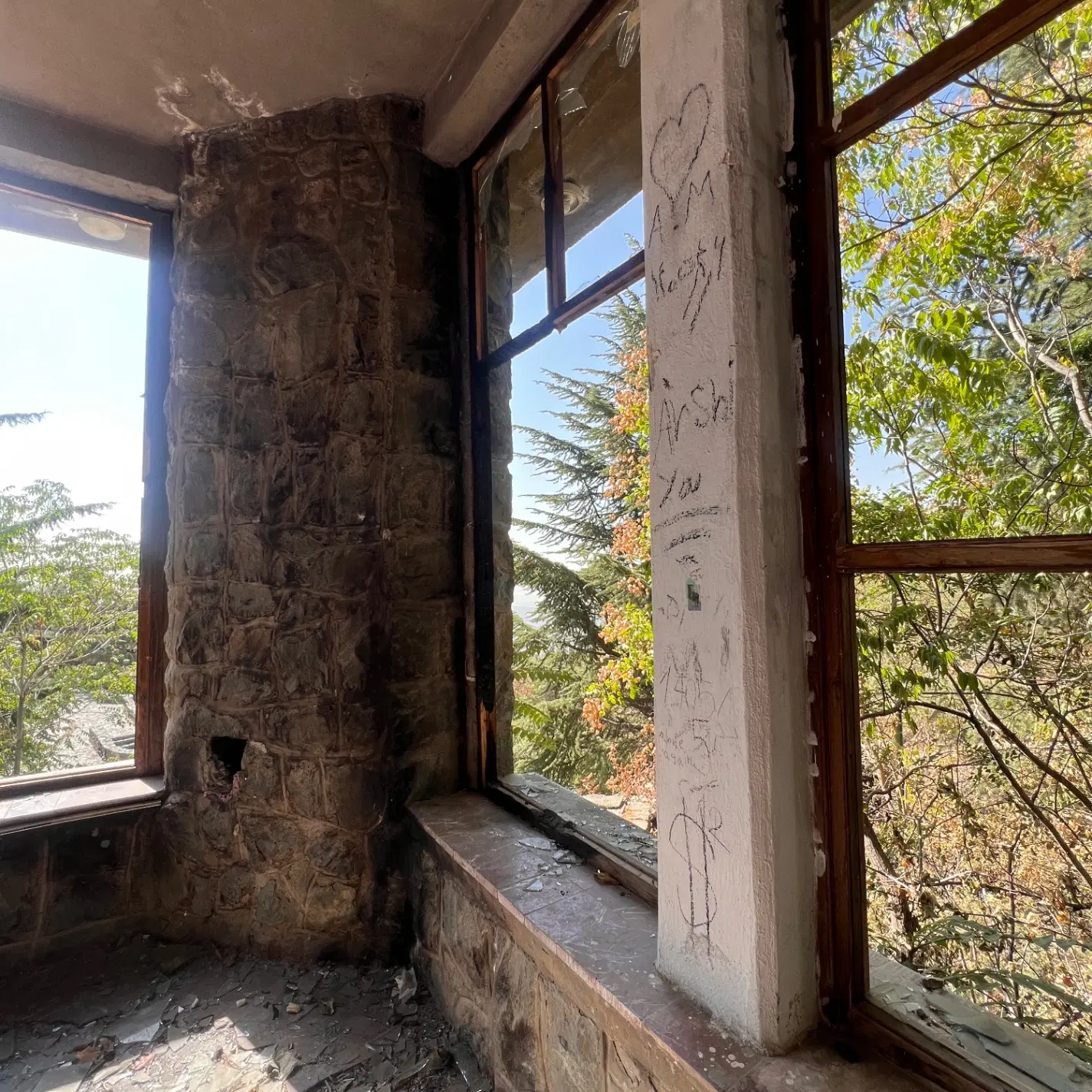 زمین گلنگی مسکونی حسن حافظ