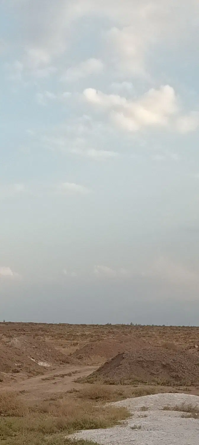 زمین فرح اباد