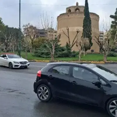 همخونه میخام...