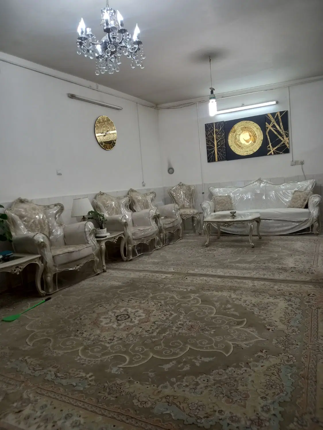خانه دوطبقه خیابان حشمت