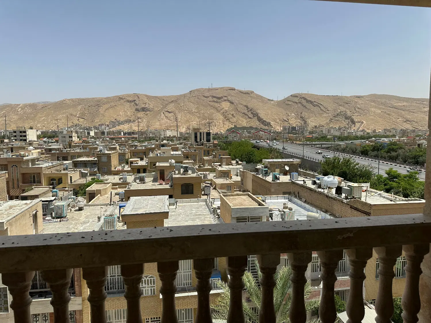 آپارتمان ۲۲۰متری در شهرک پرواز