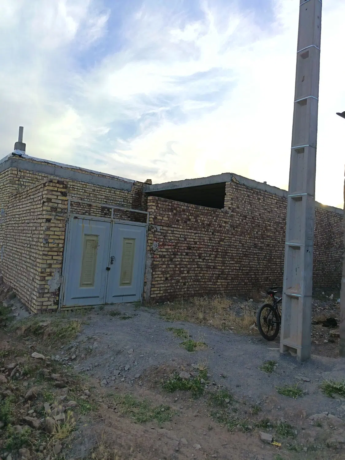 خانه نیمه ساز فروشی مالک