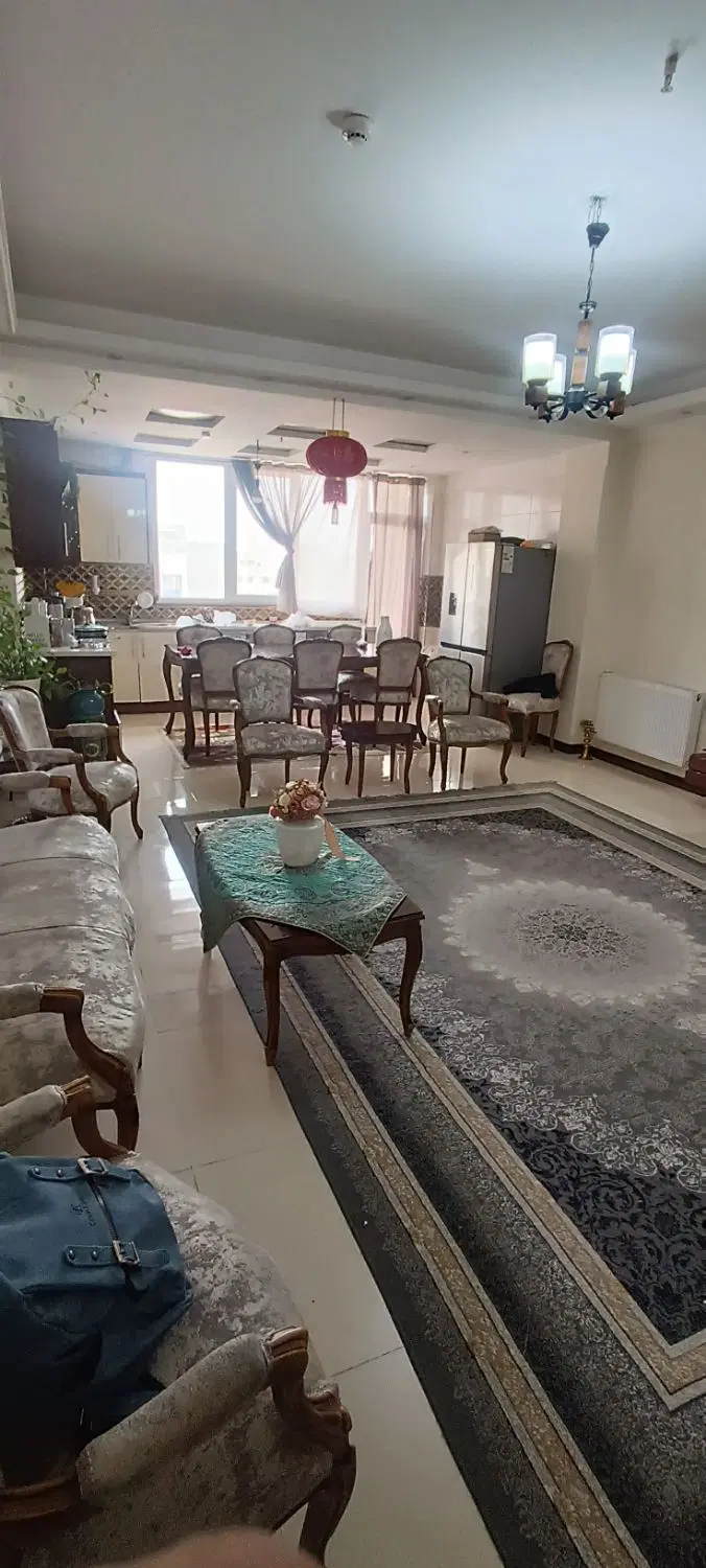 آپارتمان 83متری گذر 15متری