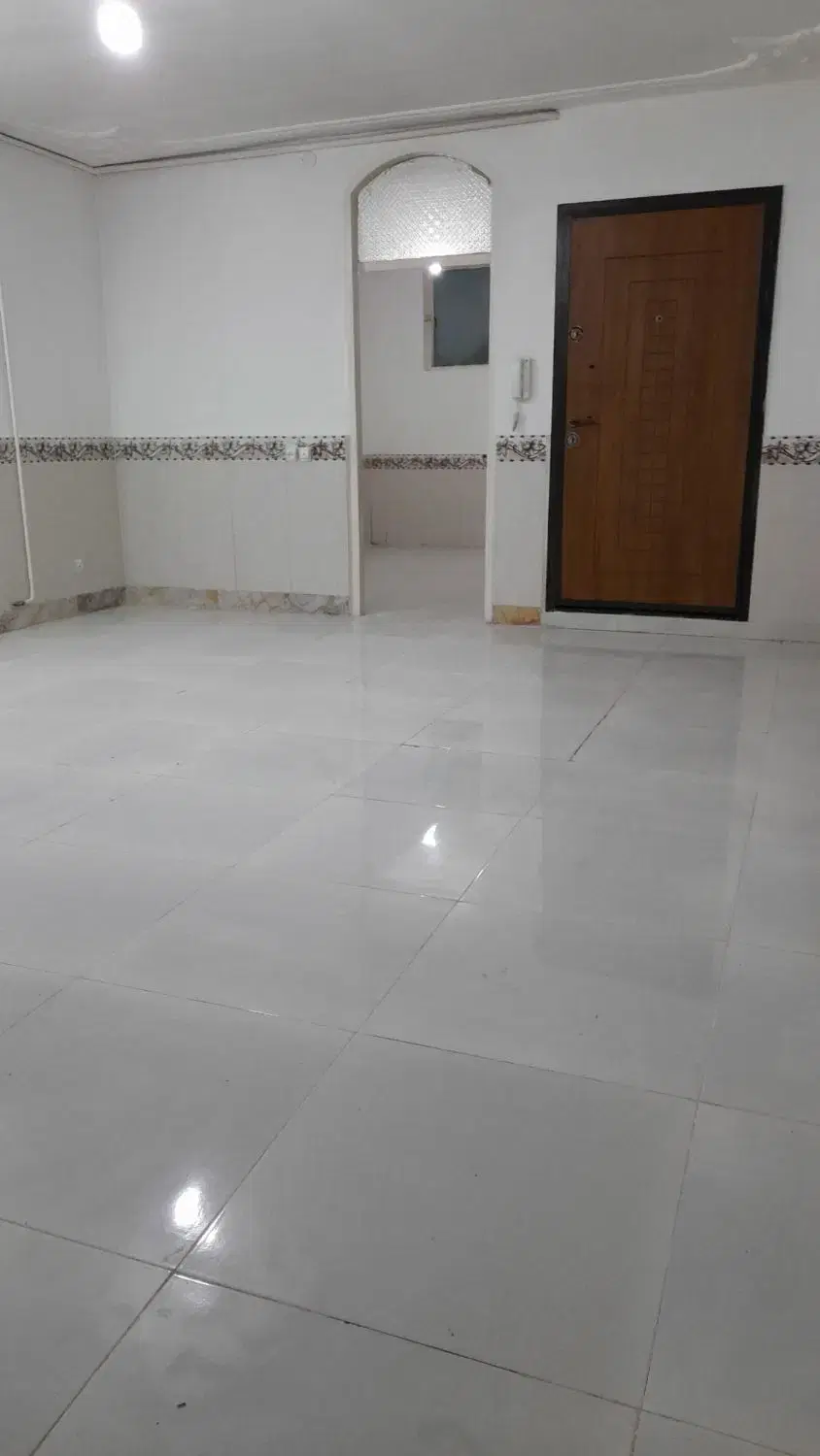 اجاره آپارتمان طبقه همکف۸۰متری