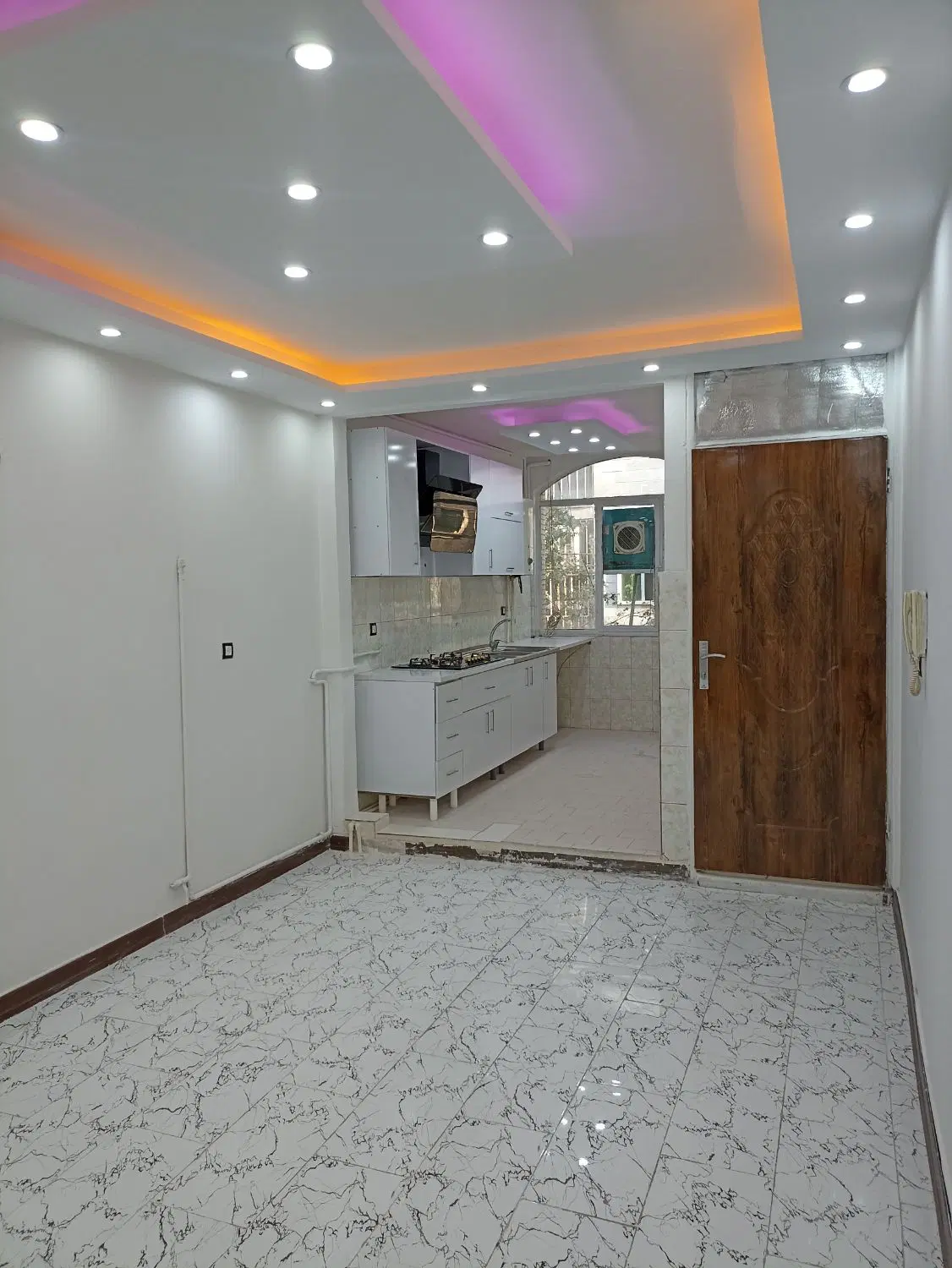۵۵ متر یکخوابه عروسک طبقه ی اول تاپ لوکیشن