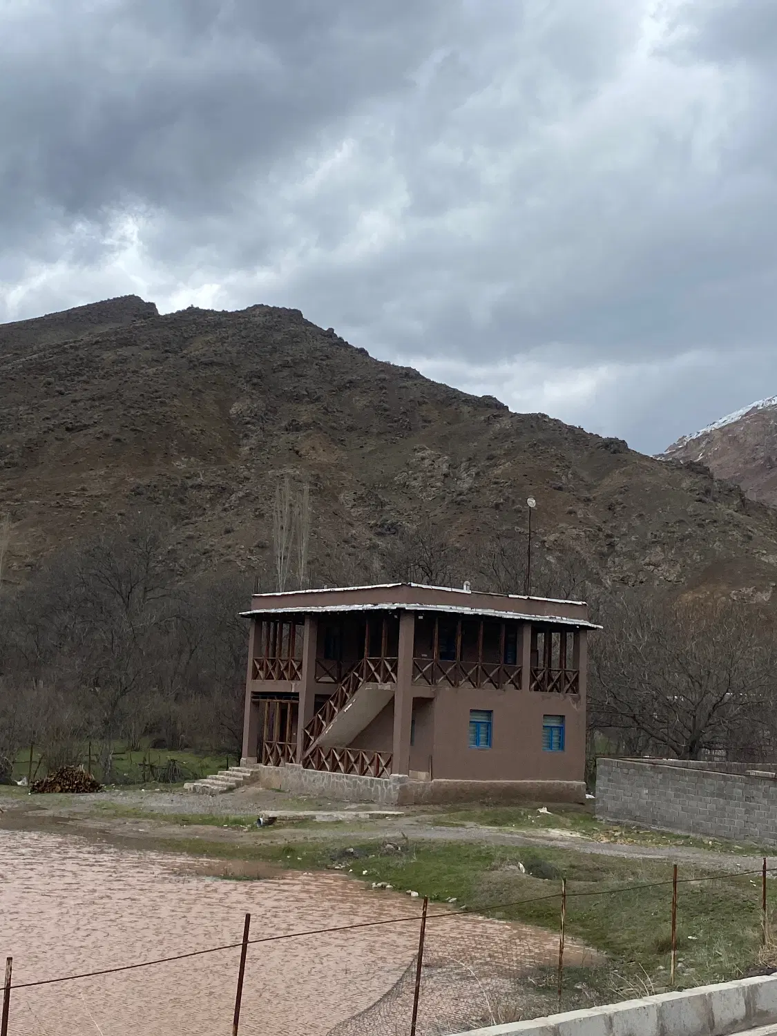 ملک ۸۰ متری بسیار لوکس