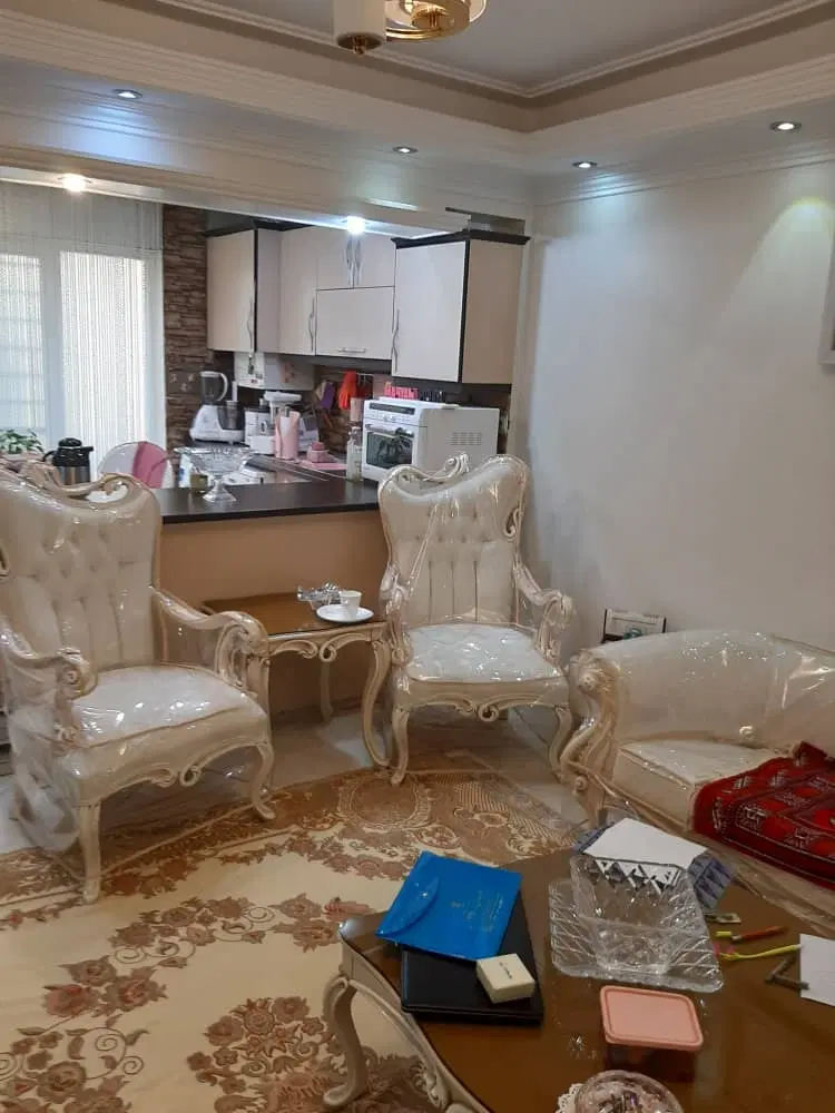 ۶۲ متر خیابان سرمدی تمیز خوش نقشه