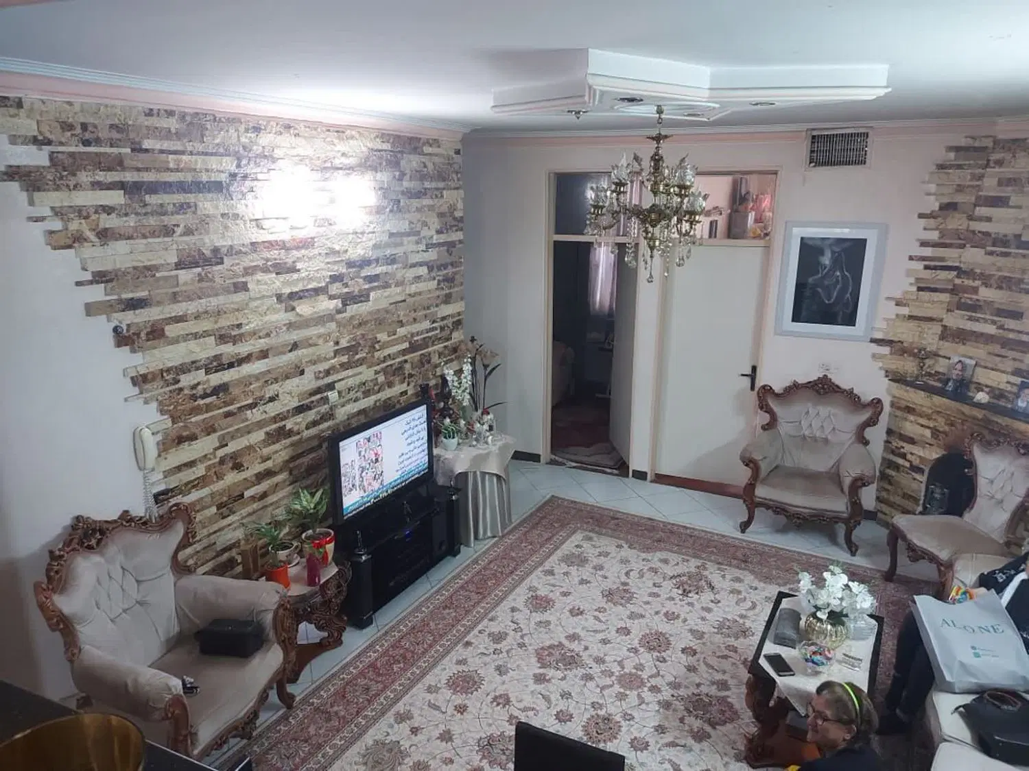 خونه ۲خواب ۷۵متری مرتب و‌تمیز بازسازی شده