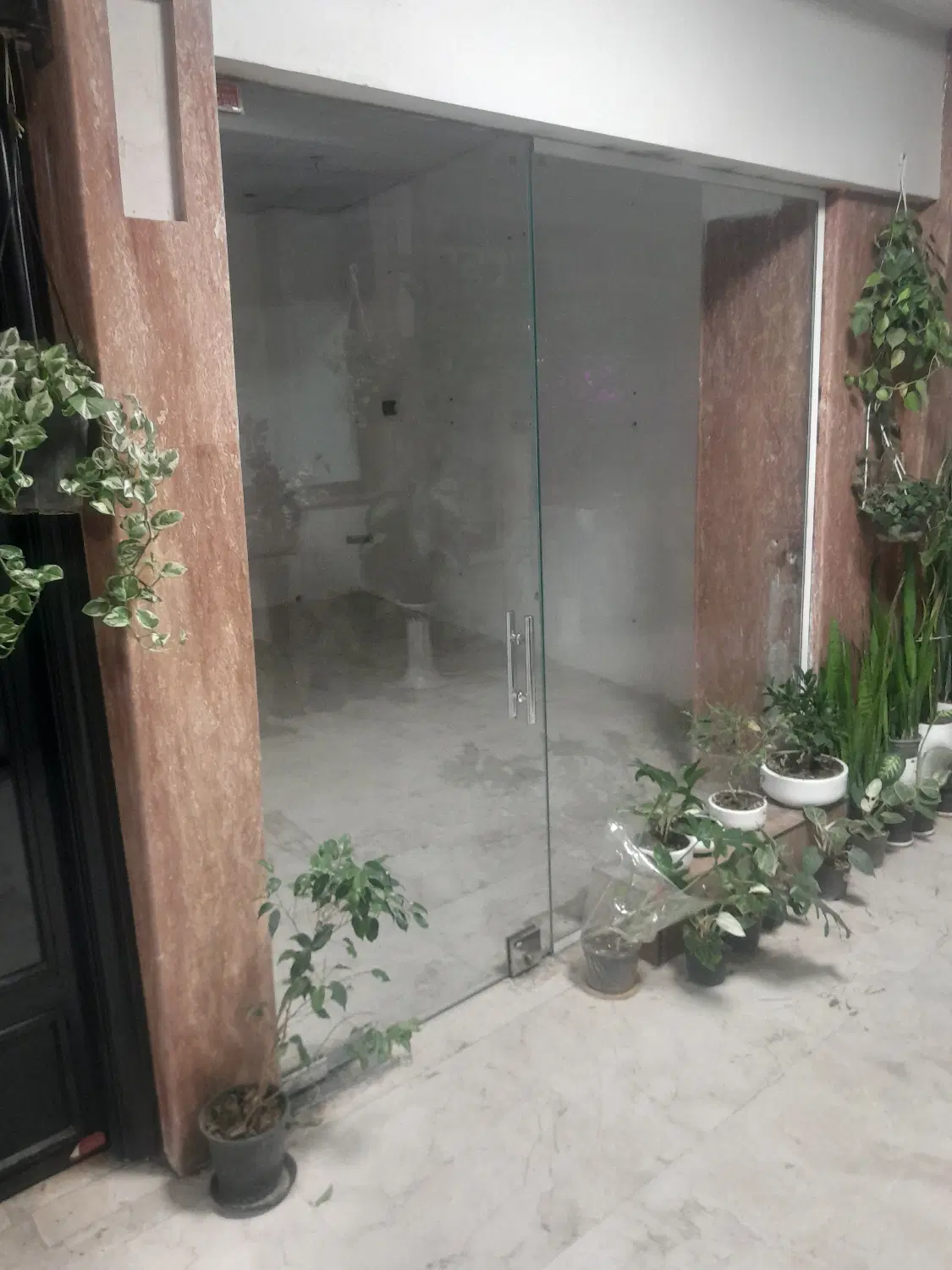 اجاره مغازه عبدل اباد