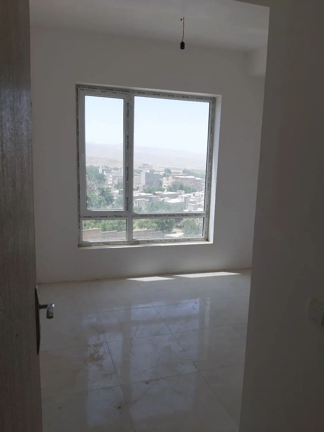 آپارتمان با کلیه امکانات خوش نقشه با نور خوب