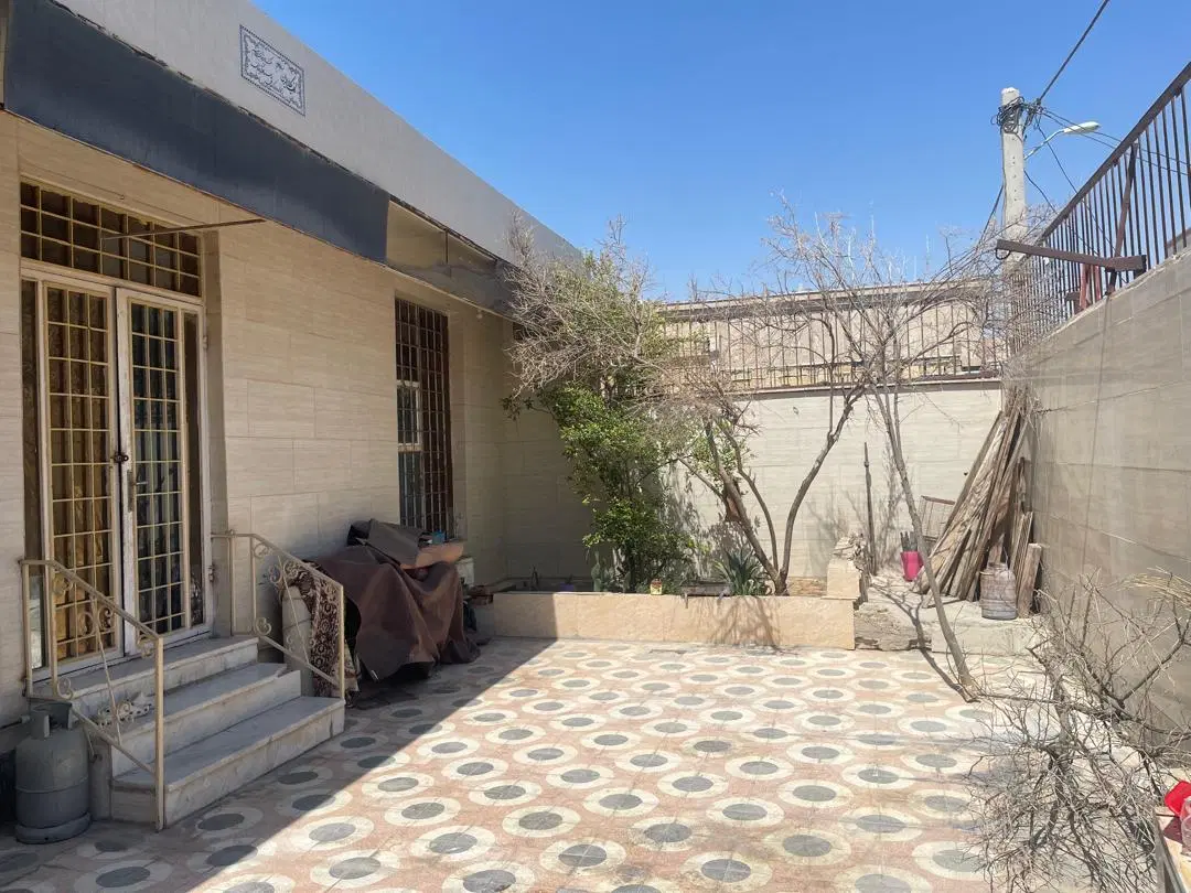 زمین تجاری تنگک دوم