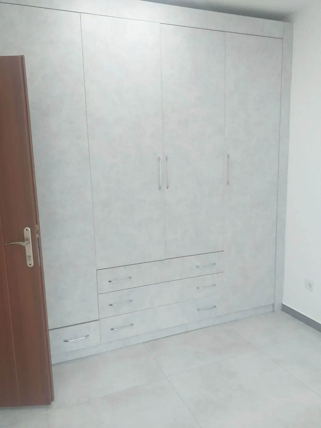 اجاره اپارتمان۱۳۶ متری