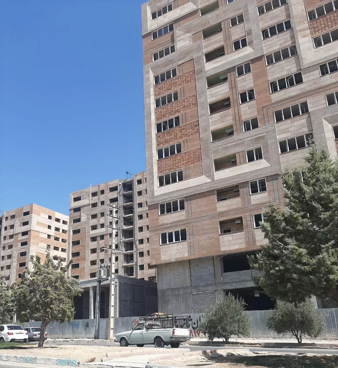 خرید فروش آپارتمان سیمرغ_سروقامتان_کوثر صدرا