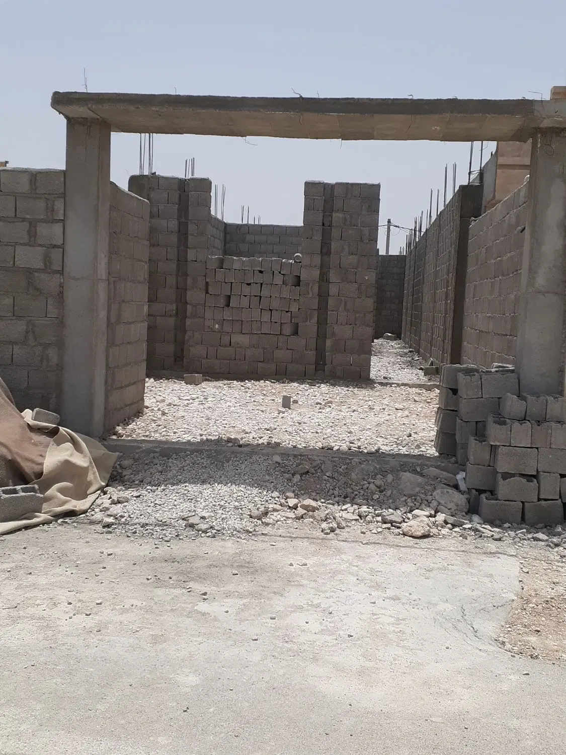 خانه نیمه کاره شهرک طوبی
