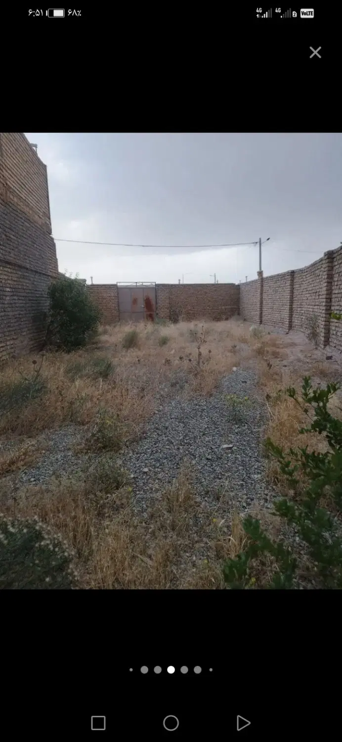 زمین چهار دیواری روستای نوغاب