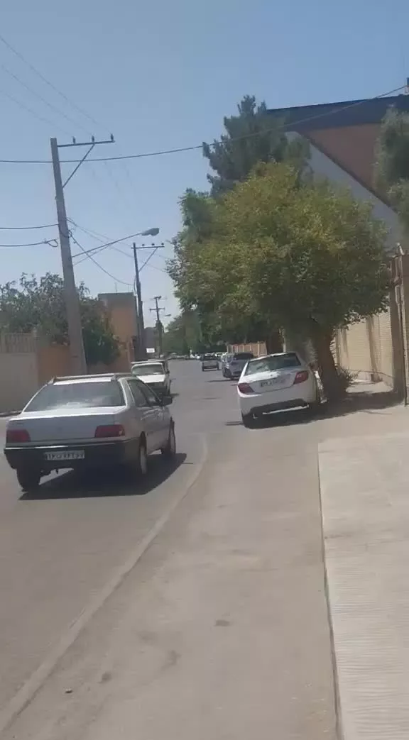 منزل دربست ۷خواب خیابان کاشانی خیابون ۲۰متری