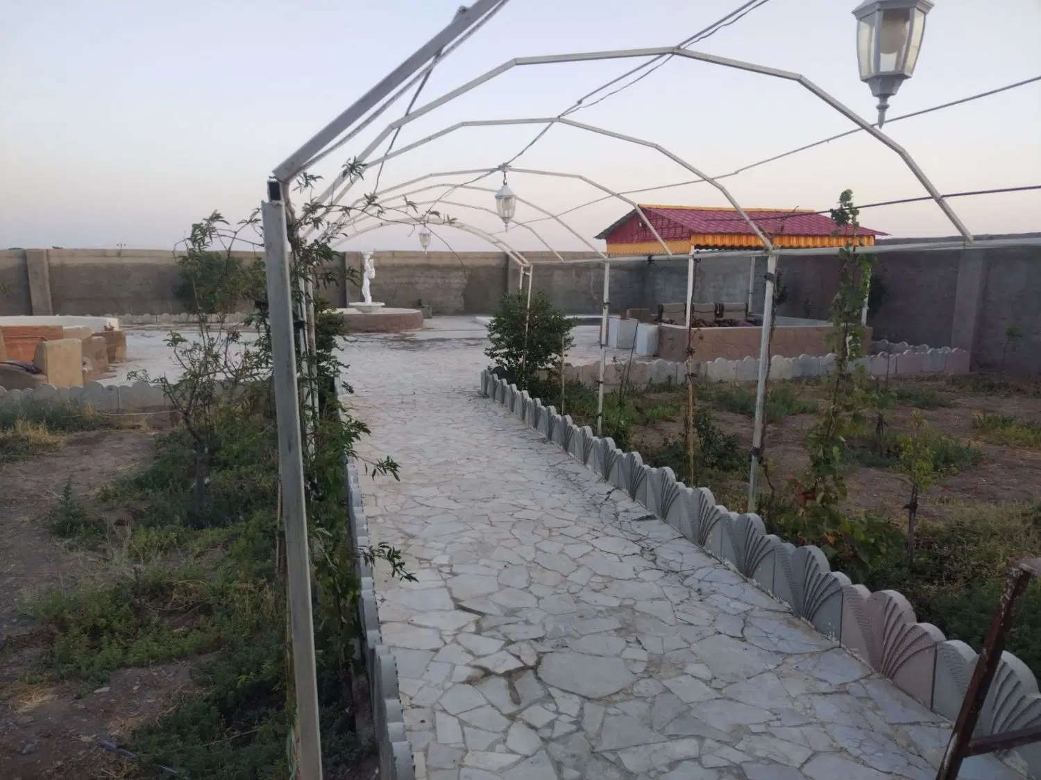 باغ ویلا