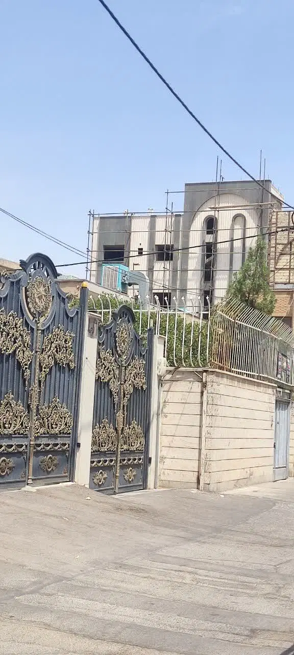 آپارتمان ۱۱۲متری خیابان گلزار
