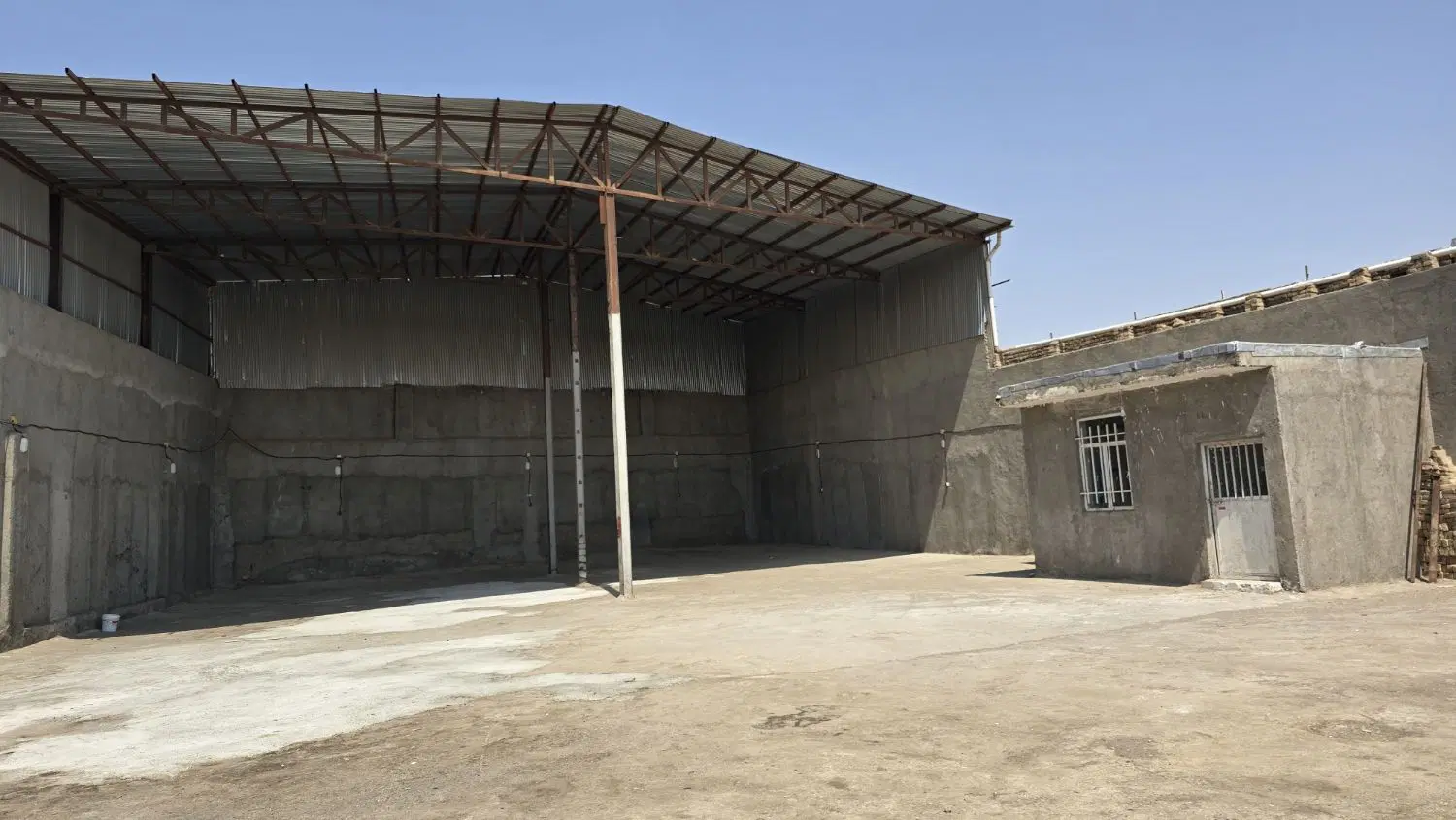 ملک تجاری اجاره سوله انبار کاروانسرا
