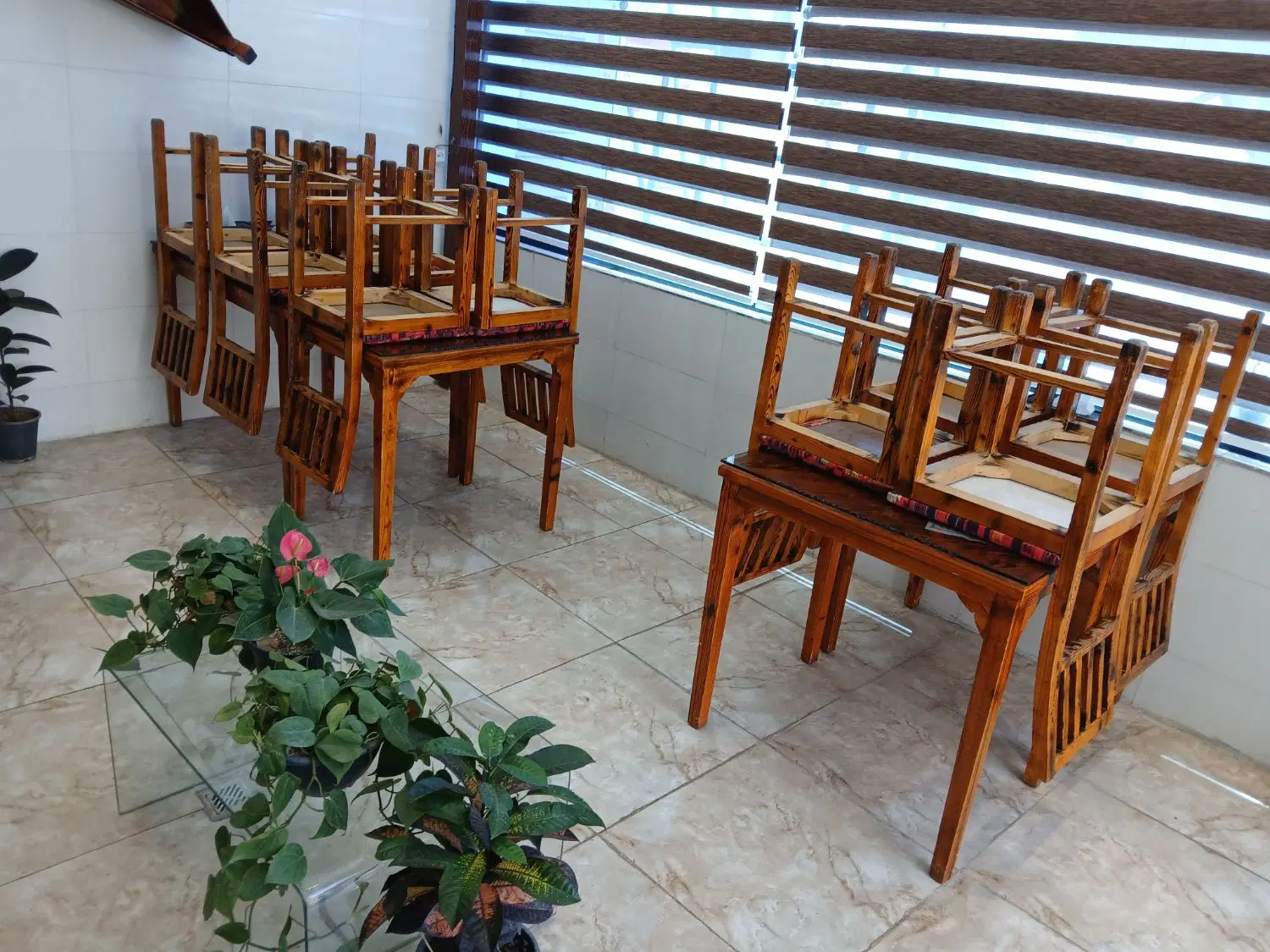 واگذاری کترینگ(با وسایل)