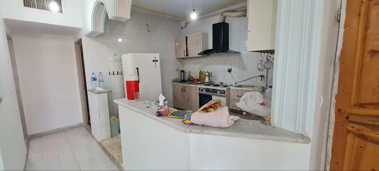 فروش یک واحد آپارتمان