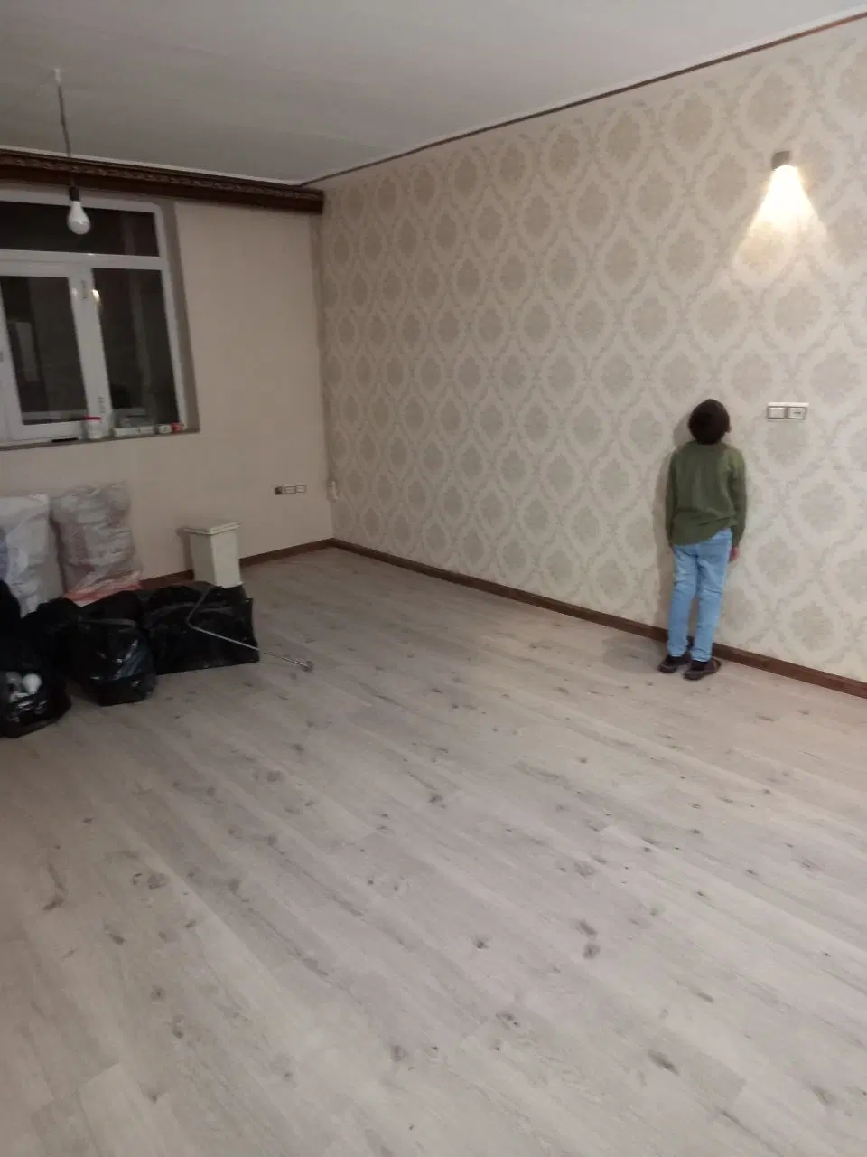 فروش آپارتمان ۱۰۰متری در شهرک بهشتی(ماشین سازی)